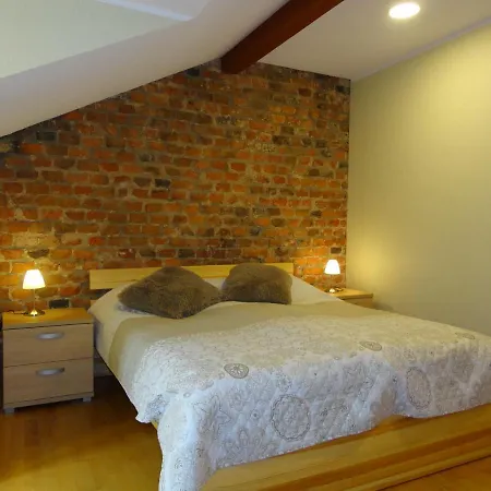 Apartment Old
