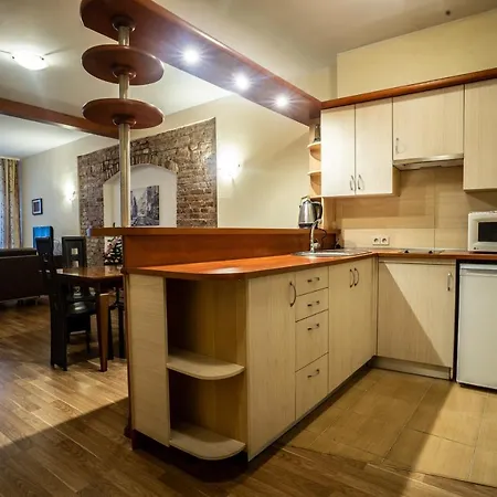 Old アパート リガ