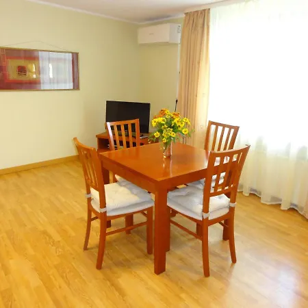 Old Apartament *